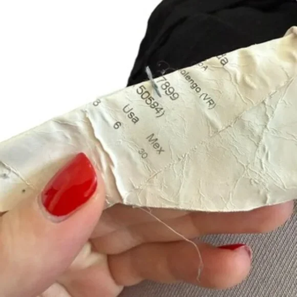 Versace Jeans Black Gold Signature Tee T-shirt 42 US 6 studded rhinestones - Picture 8 of 8